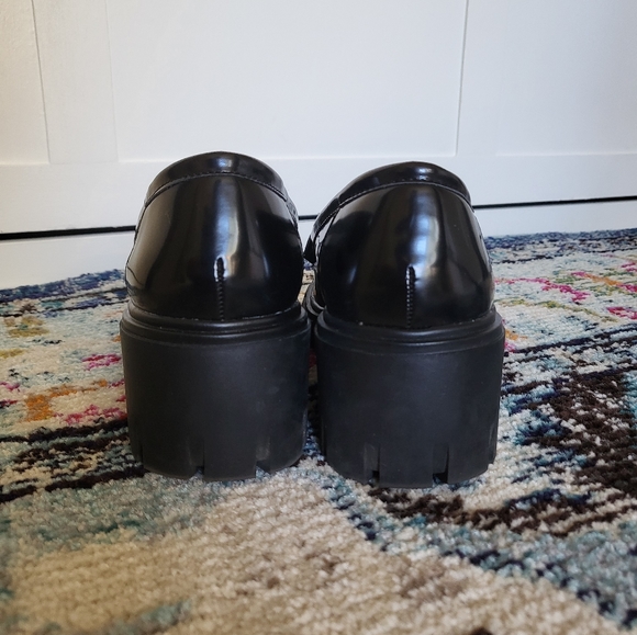 Chunky Loafers - Picture 6 of 8